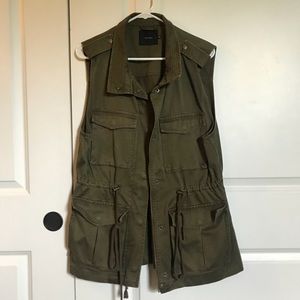 Aritzia Vest